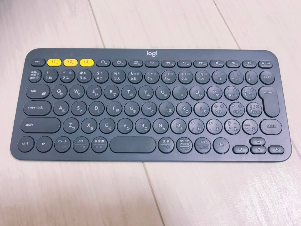 ロジクールK380のキーボードの写真